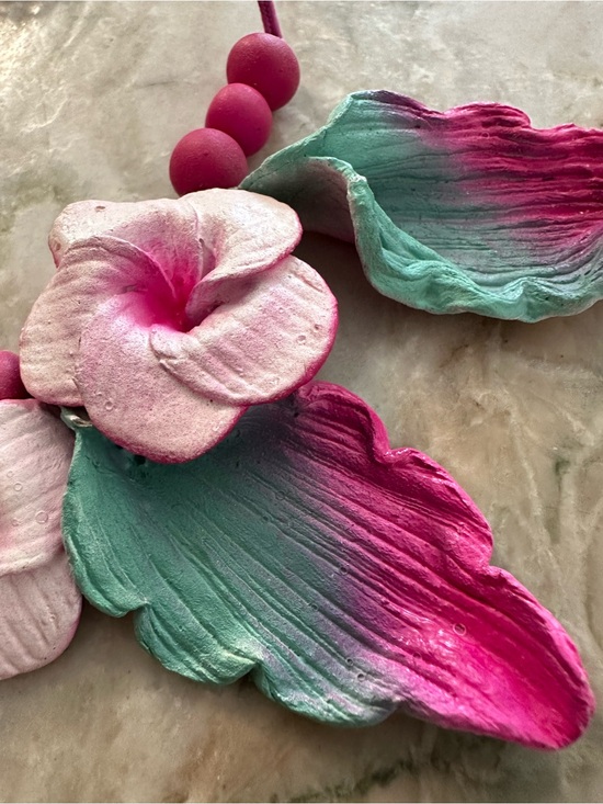 Hand Sculpted & Painted Pink Green Floral Hibiscus tropical Statement Necklace main image 5